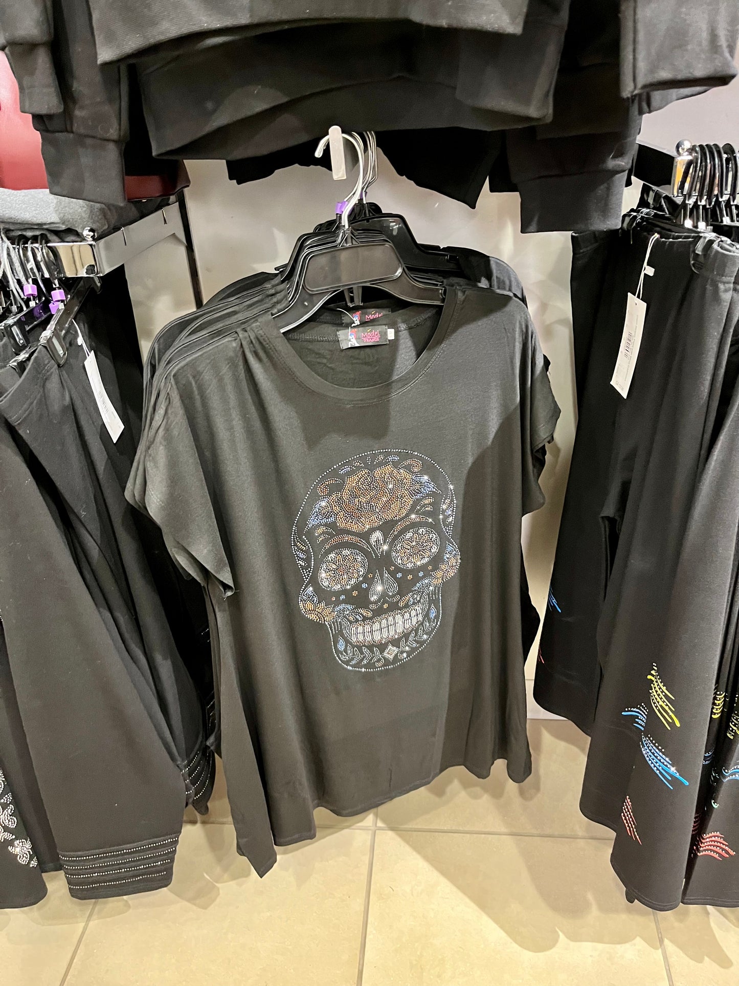 Bling Skull black with flower tunic 30038