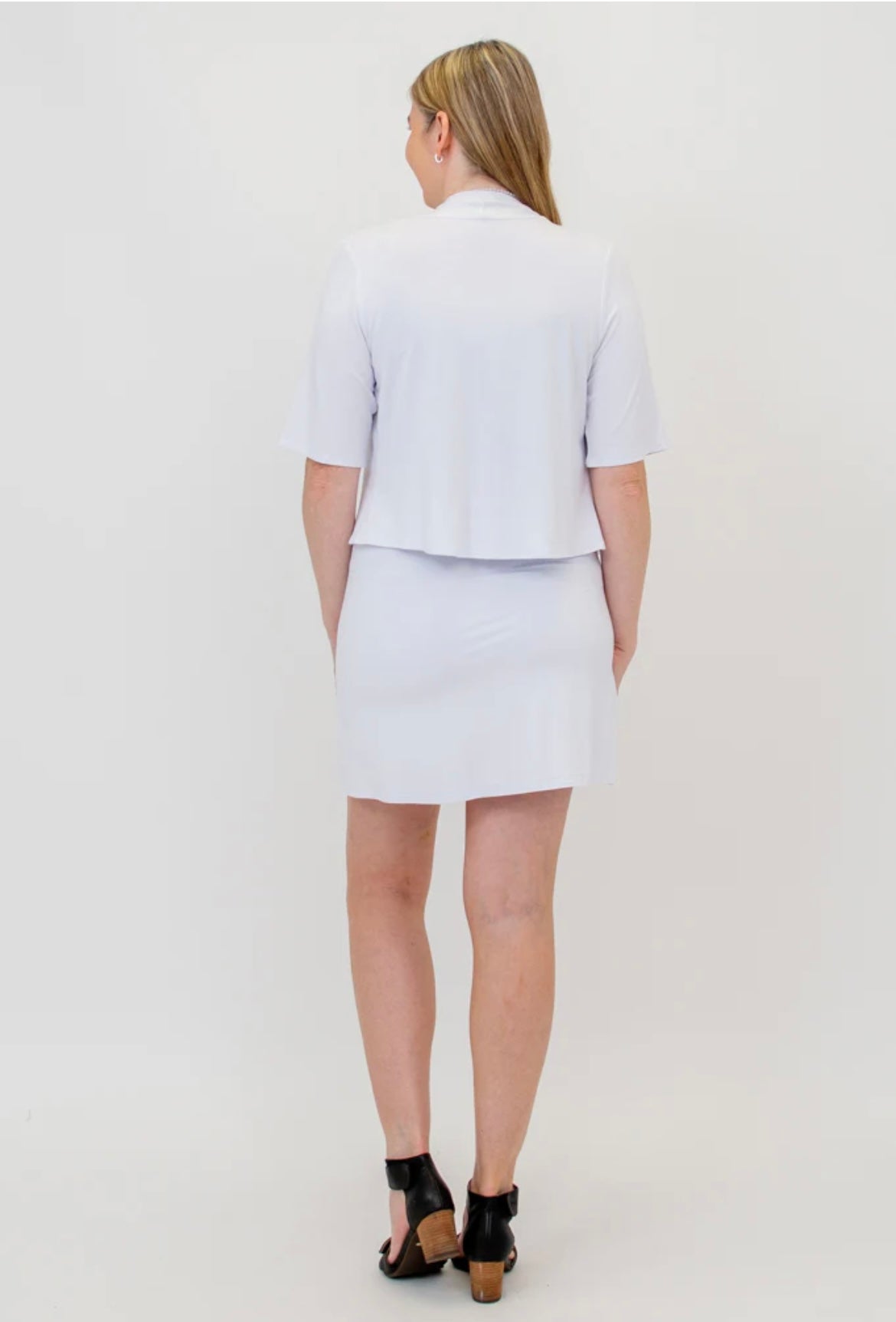White Doda Jacket in Bamboo