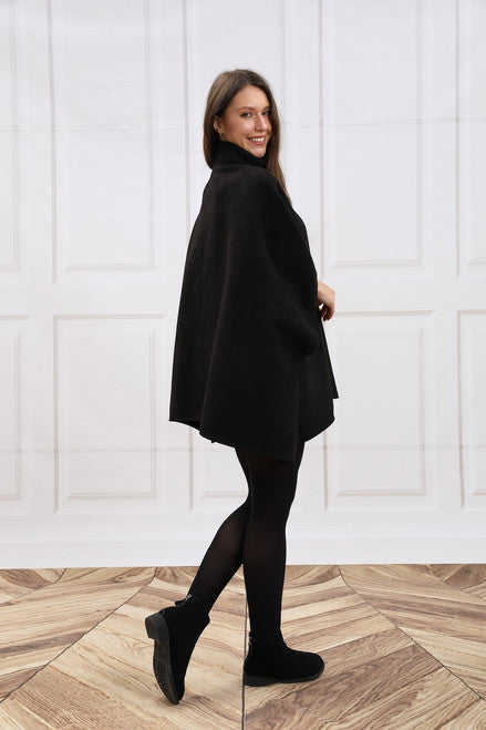 Black CT200 cape