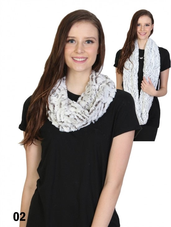 Plush infinity scarf