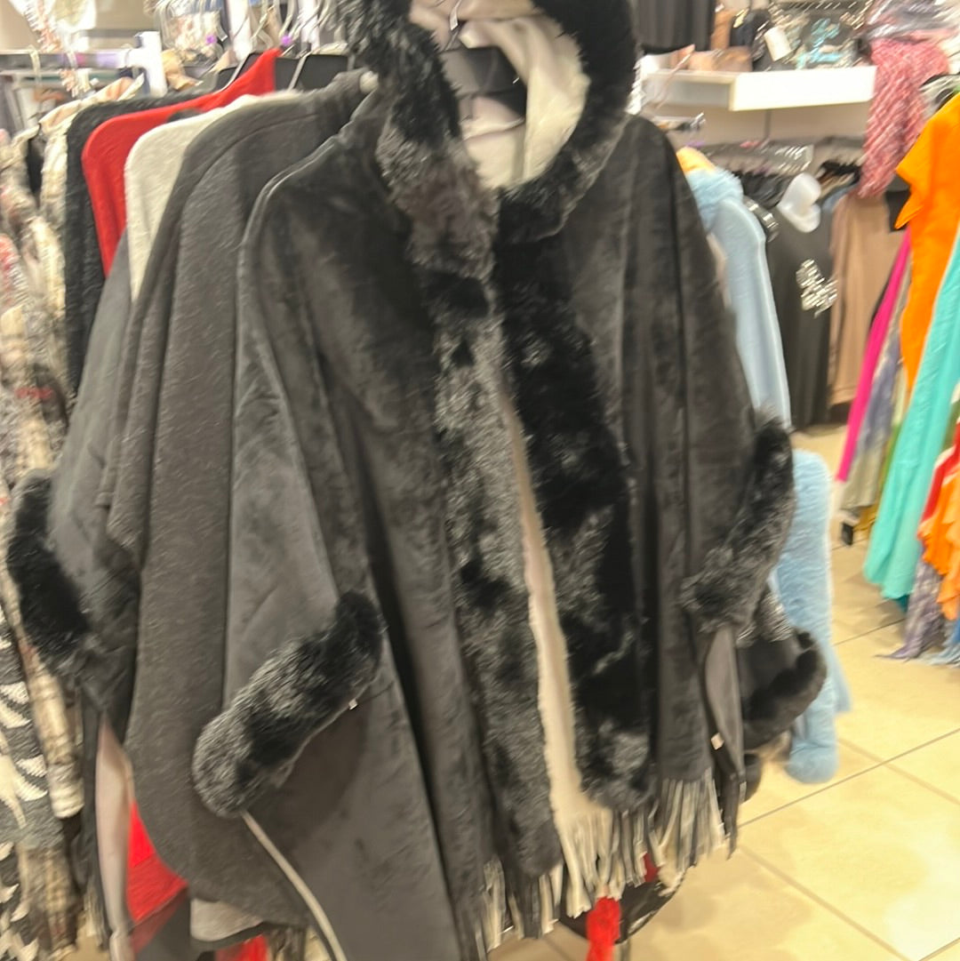 Black Open poncho with Faux Fur F11165-6