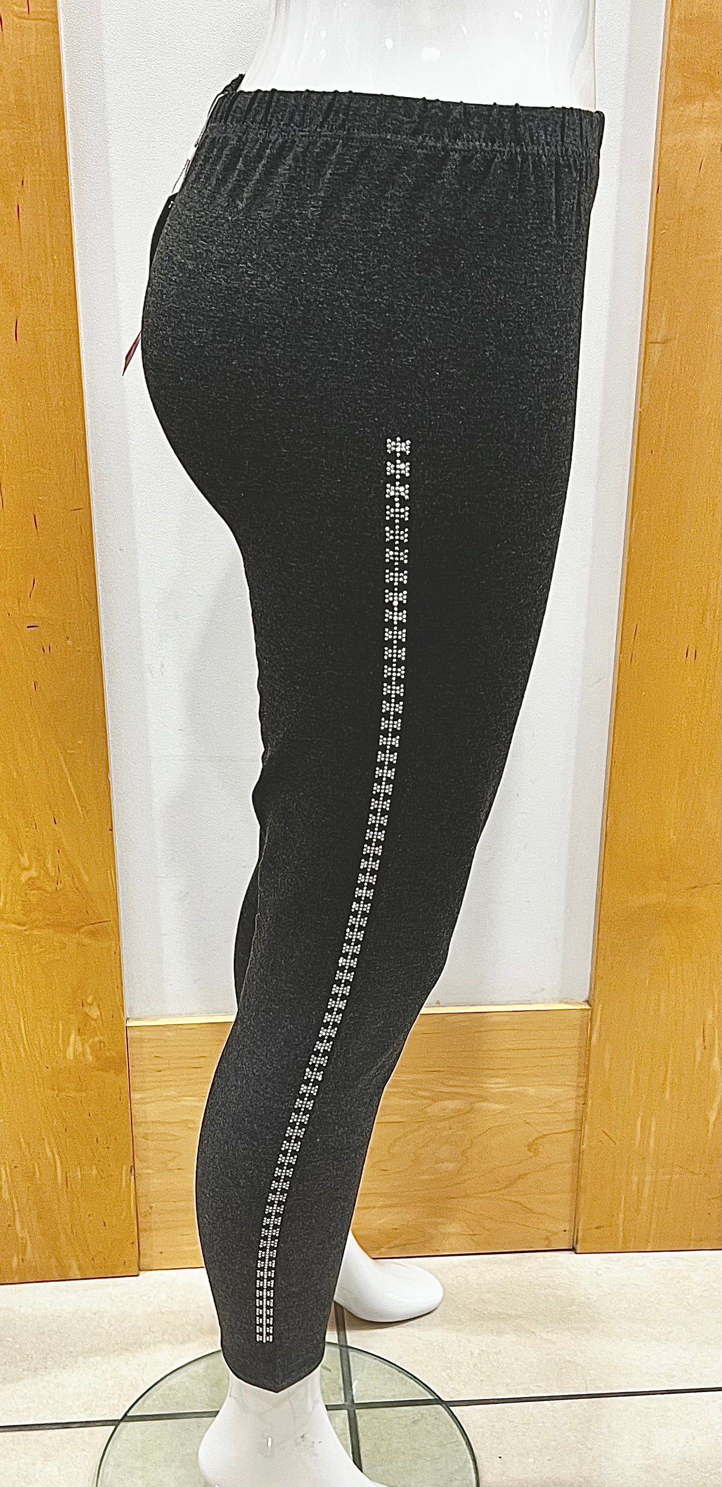 Legging with stone bow Leg0041 charcoal