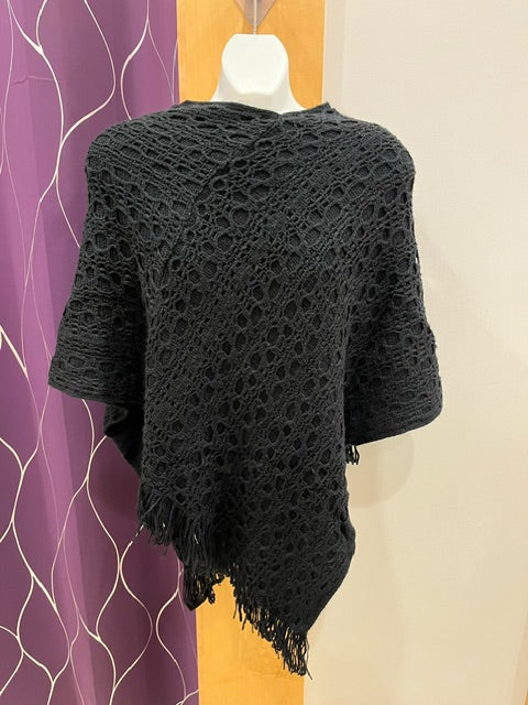 Black Poncho F11457