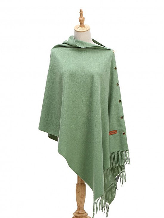 Cashmere feeling shawl with functioning buttons Green