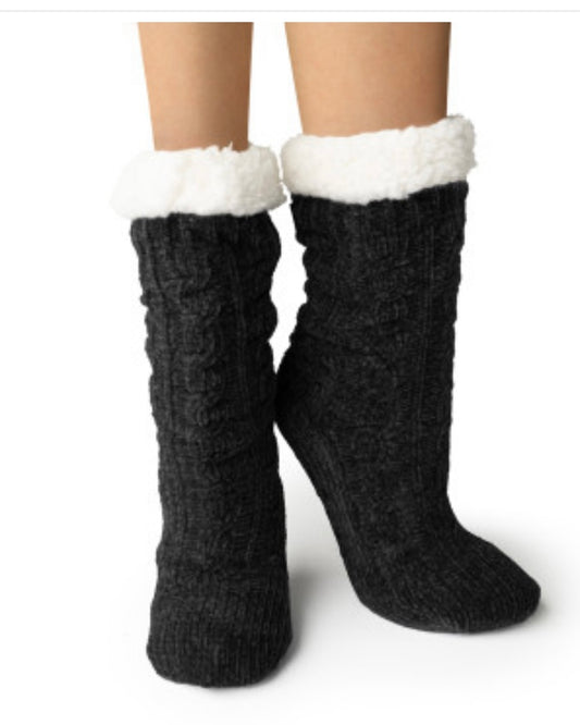 Britt’s Knits beyond soft chenille boot socks Black